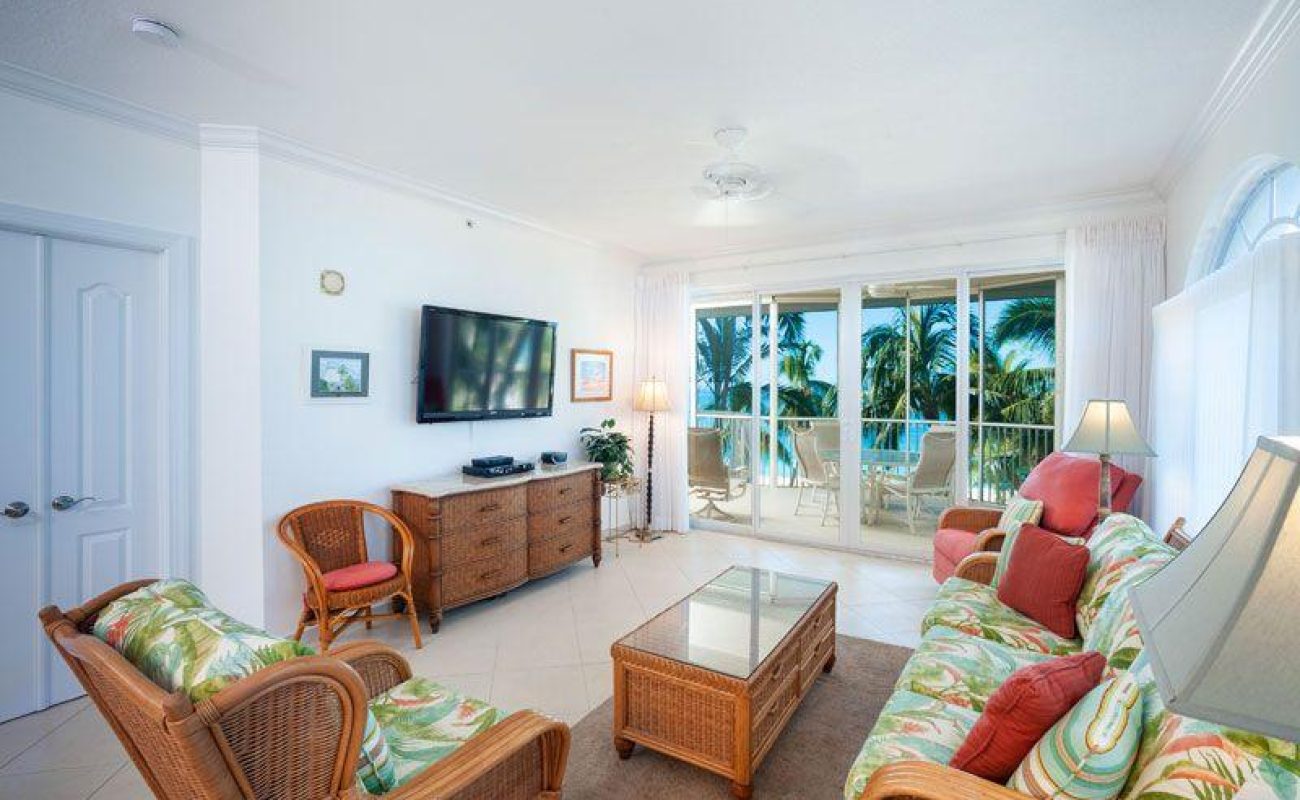 Condo 16