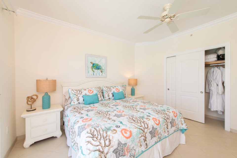 Condo 28