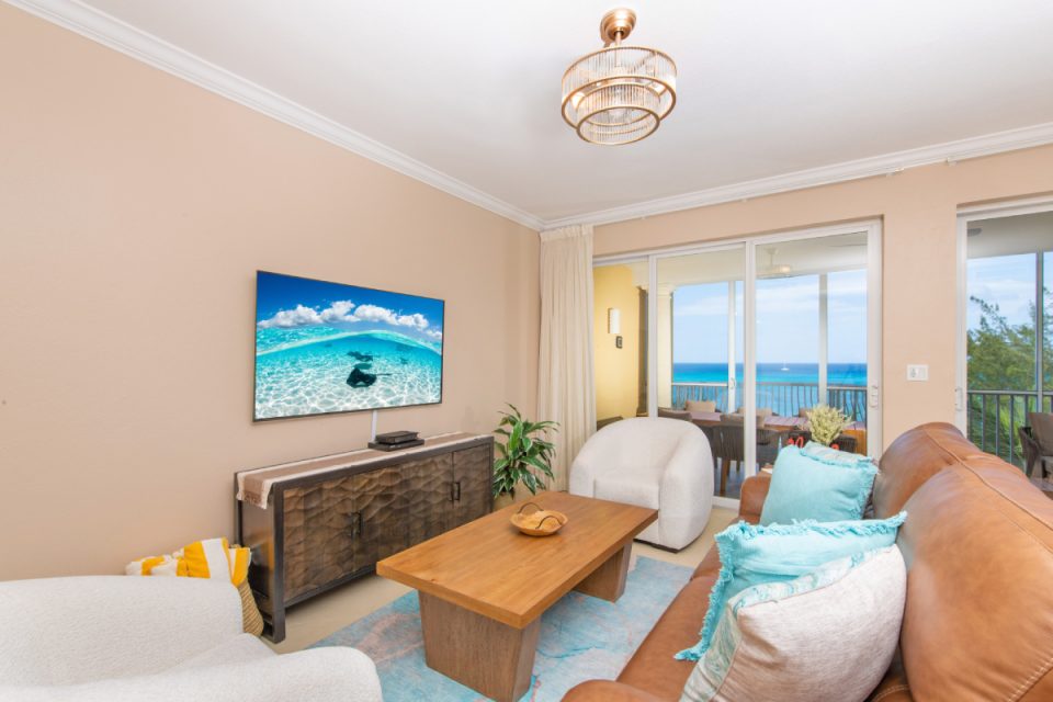 Condo 28