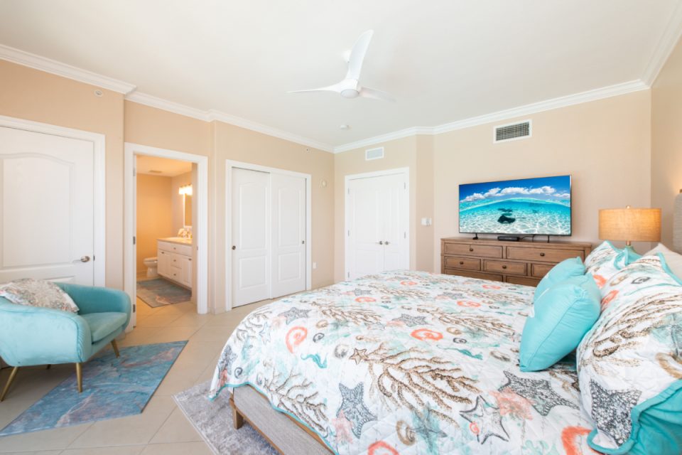 Condo 28